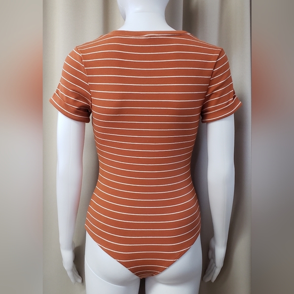 NWT ANTHROPOLOGIE "Little Black Bodysuit" Striped Bodysuit - Picture 2 of 4